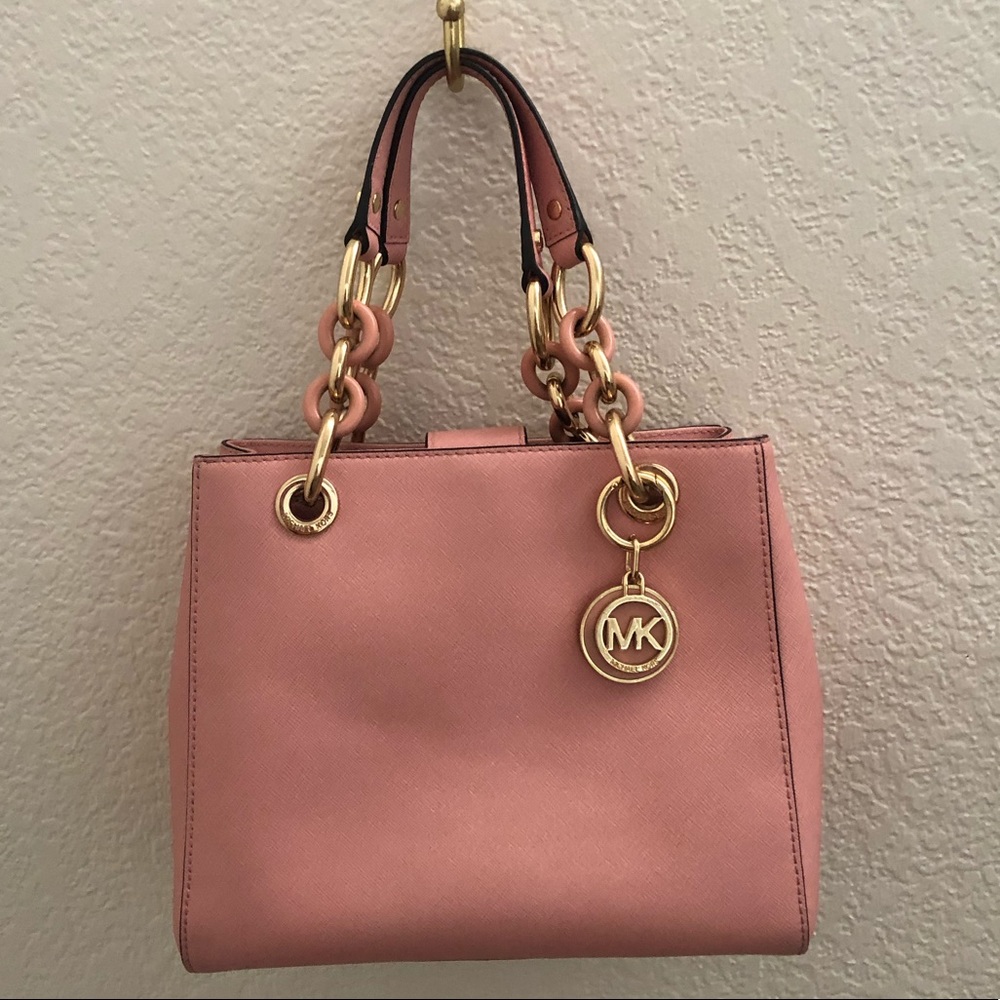 MICHAEL KORS PALE PINK CYNTHIA CHAIN SATCHEL
